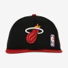 NEW ERA NBA MIAMI HEAT TEAM ARCH 9FIFTY SNAPBACK CAP BLACK