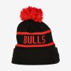 NEW ERA CHICAGO BULLS JAKE CUFF BEANIE BLACK/RED