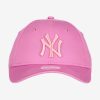 NEW ERA NEW YORK YANKEES FEMALE LEAGUE ESS 9FORTY PINK