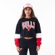 New Era NBA Colour Block Chicago Bulls Crop Crew Neck Sweatshirt Black L