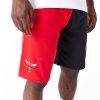 New Era NBA Graphic Chicago Bulls Shorts Red L