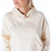 New Era MLB New York Yankees League Essential Hoodie Cream L