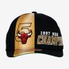 MITCHELL & NESS NBA CHICAGO BULLS 97 CHAMPS STRETCH SNAPBACK  BLACK