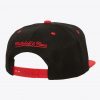 Mitchell & Ness NBA Text Stack 1 Snapback - Chicago Bulls Black