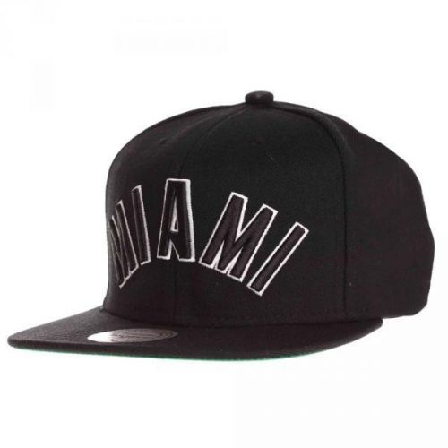 Mitchell & Ness Wool Solid Snapback Miami Heat BLACK